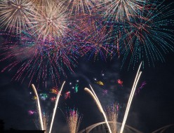 夏は不倫注意報発令です。