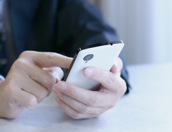 浮気相手が本命に送っているLINE３つ。奥さんにはめちゃ甘え口調